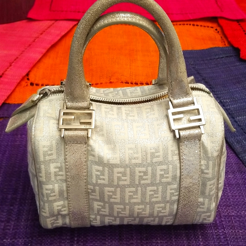 FENDI Nano